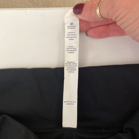 Lululemon Black Crop Wide Leg Pants Size 4 - Picture 6 of 9